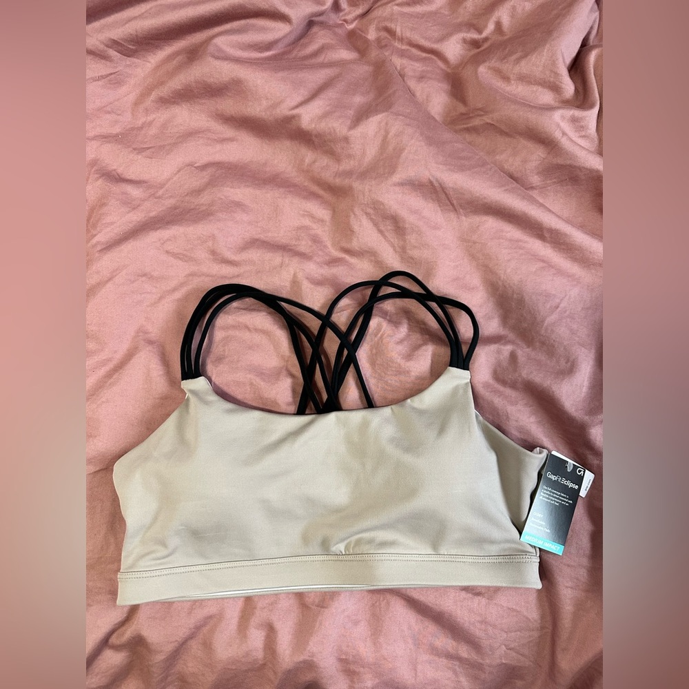 Gap sports bra